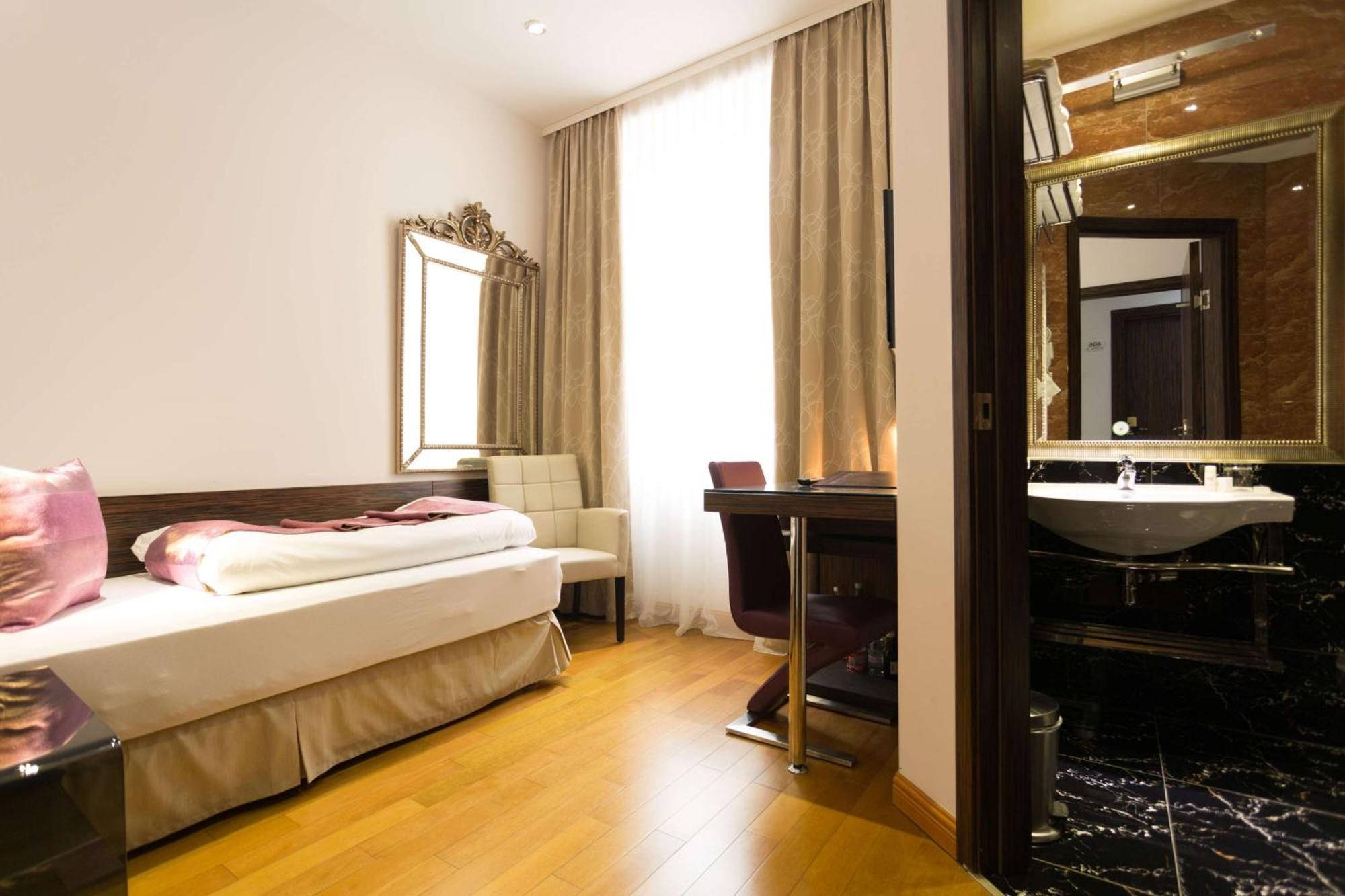 Western Arcadia Wien